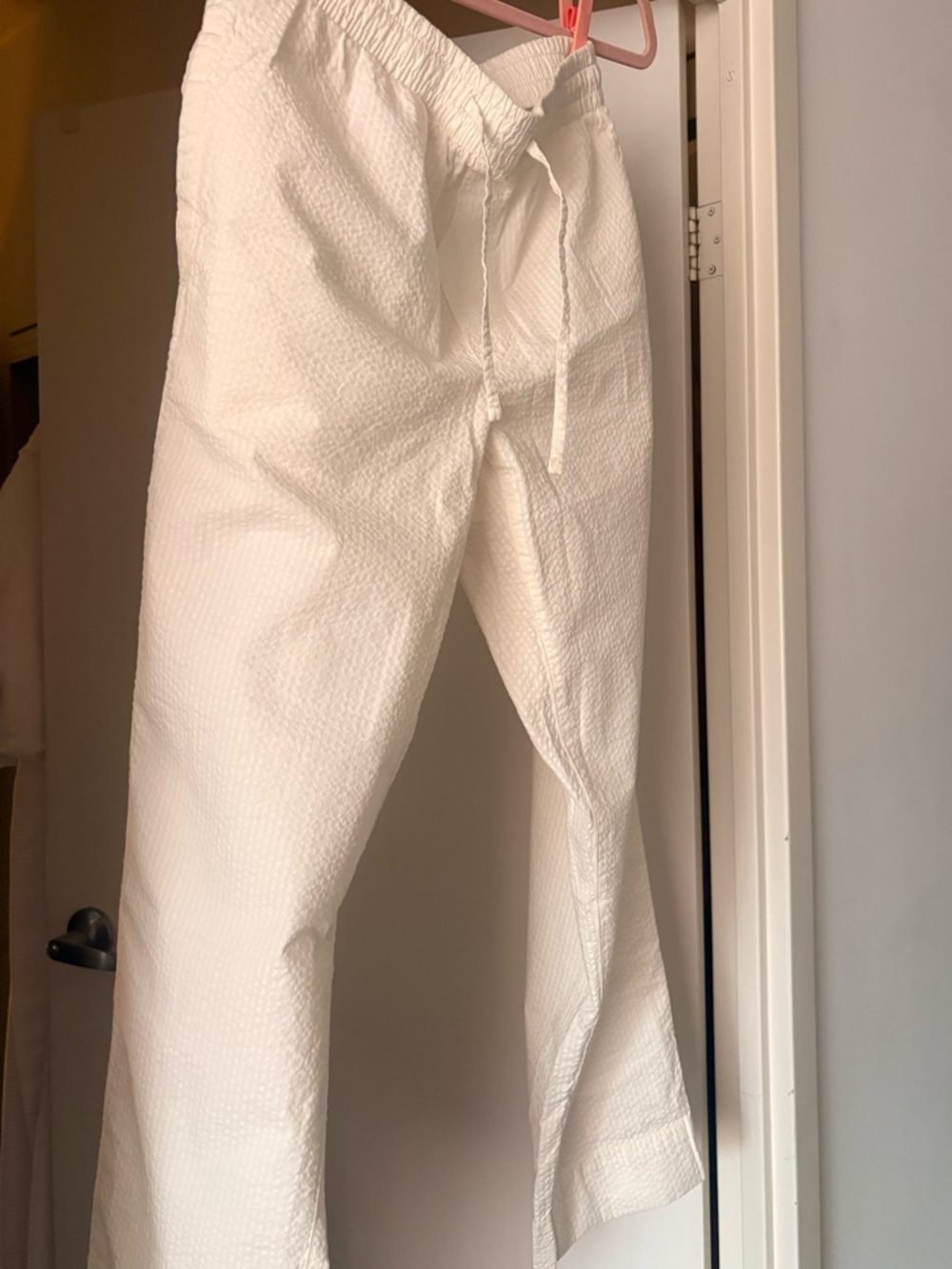 American Eagle Outfitters White Textured Drawstring Joggers